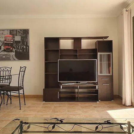 شقة Lovely 3 Bedroom With Pool بويرتو ذي لا كروز