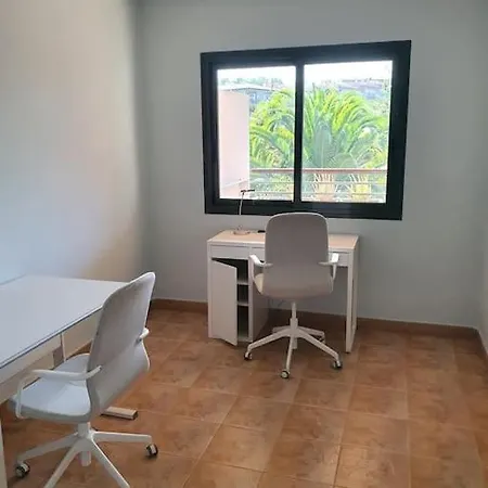 Lovely 3 Bedroom With Pool * بويرتو ذي لا كروز