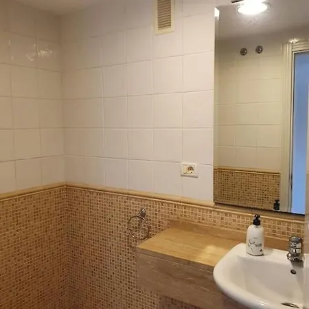 شقة Lovely 3 Bedroom With Pool بويرتو ذي لا كروز