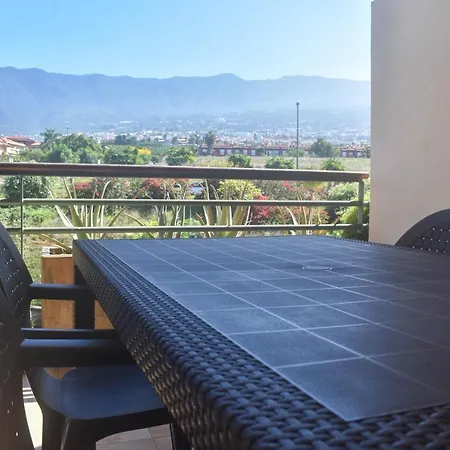 Apartamento Lovely 3 Bedroom With Pool *